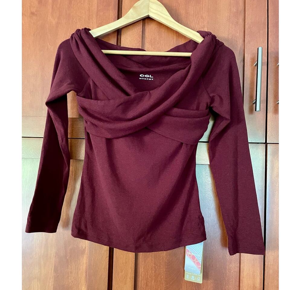 OGL Brami Top Light Warm Criss Cross Off Shoulder Maroon Size Medium NEW